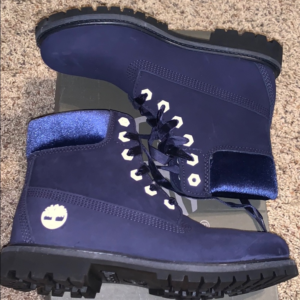 Navy velvet timberland boots size 7.5